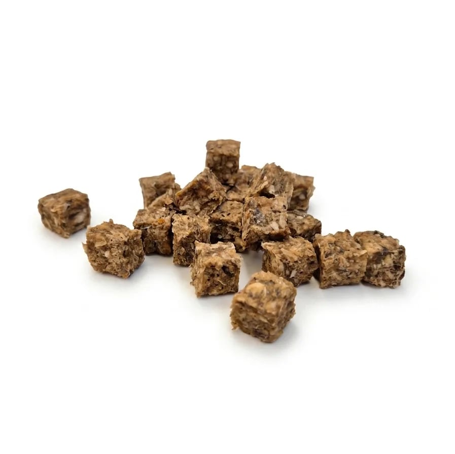 Cubes de saumon, Friandises pour chien, photo 1 sur 1